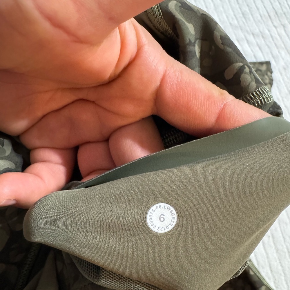 lululemon athletica Green Patterned Leggings - Picture 2 of 4